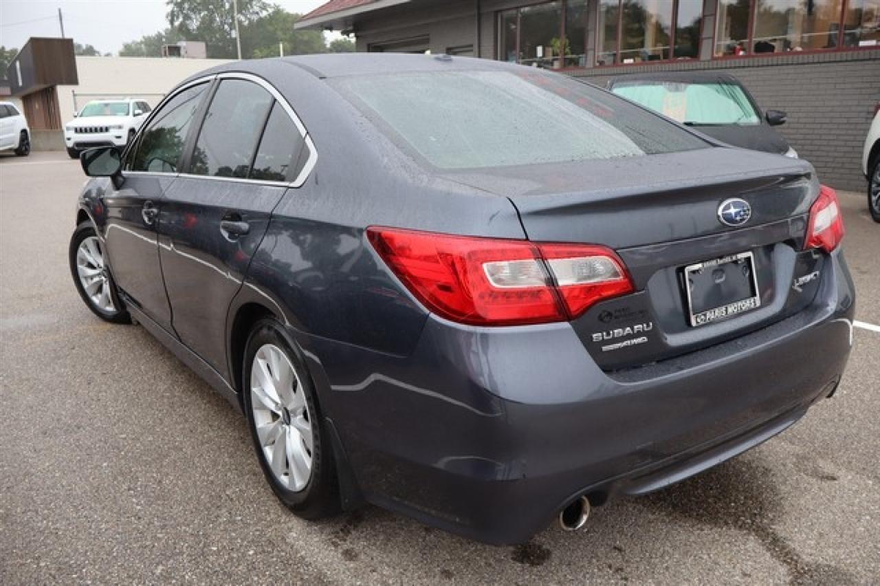 Subaru Legacy  2015