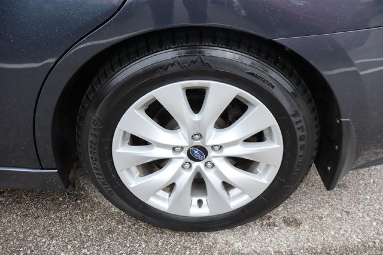 Subaru Legacy  2015