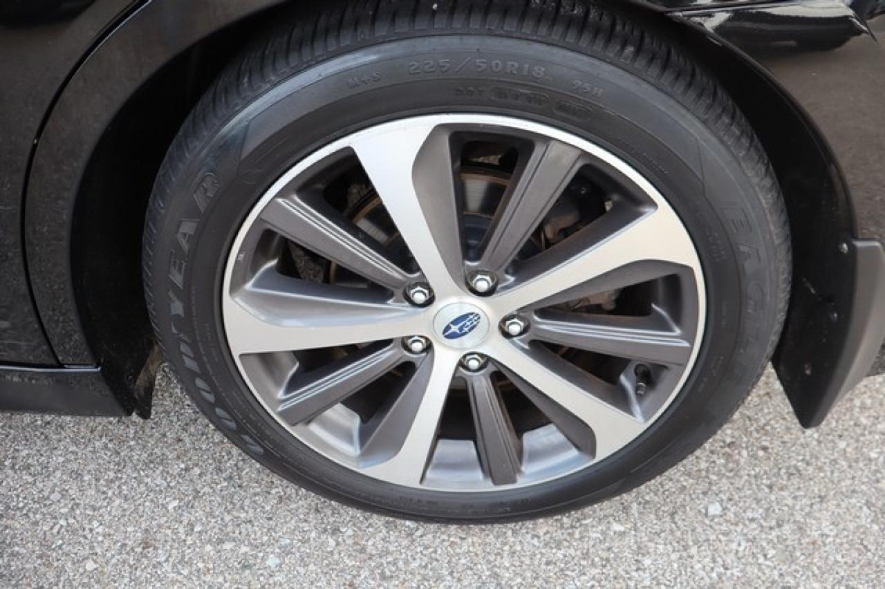 Subaru Legacy  2019