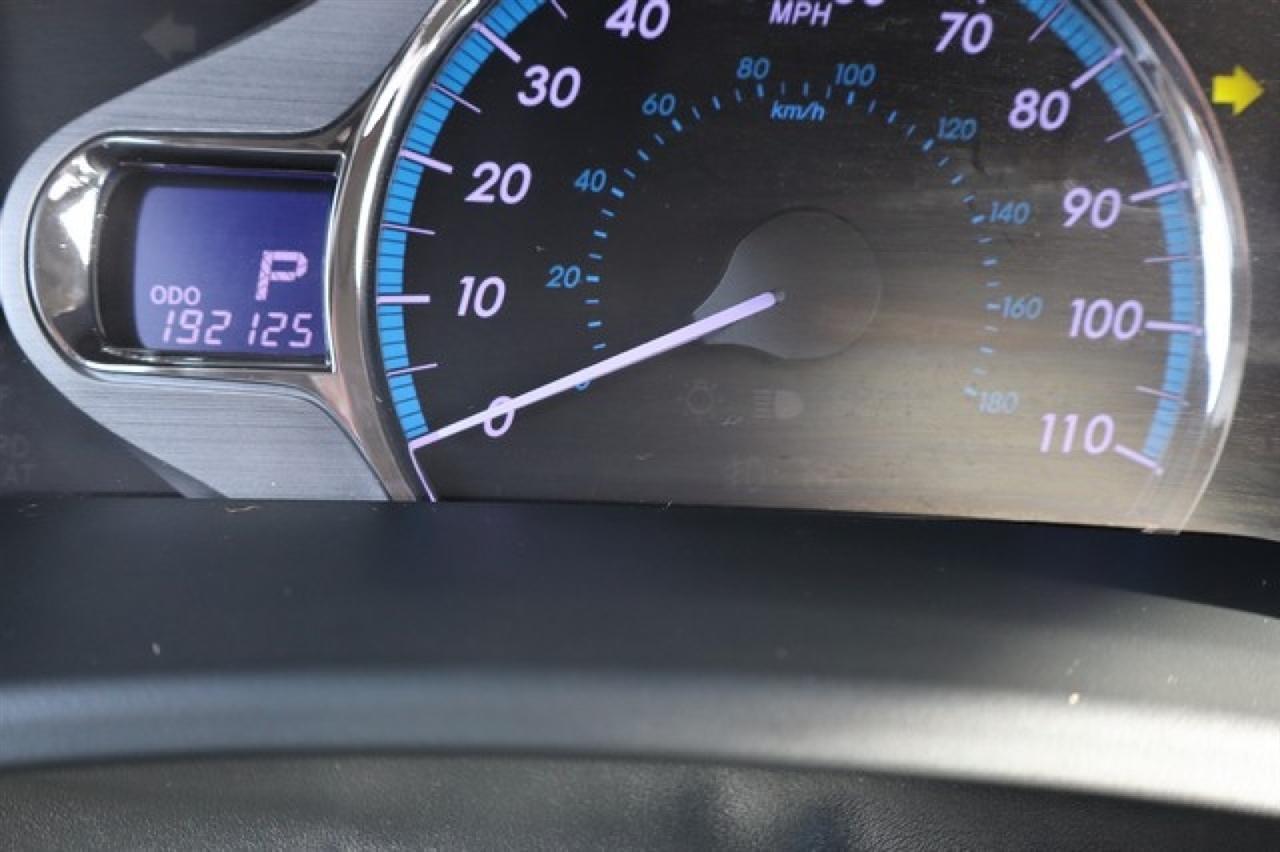 Toyota Sienna  2011