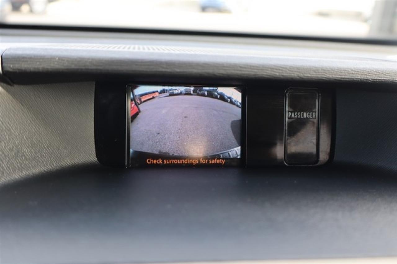 Toyota Sienna  2011