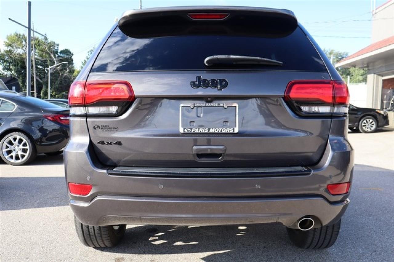 Jeep Grand Cherokee  2017