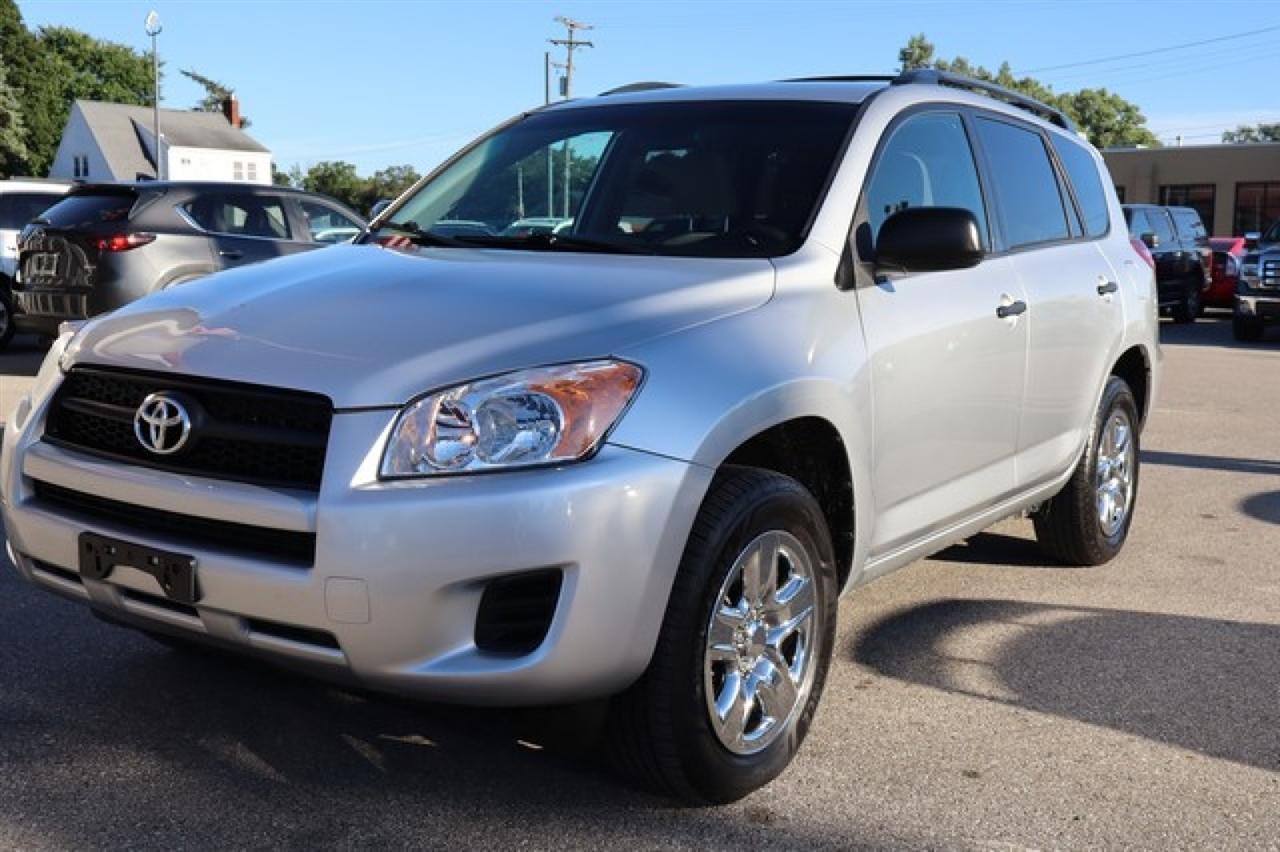 Toyota RAV4  2012