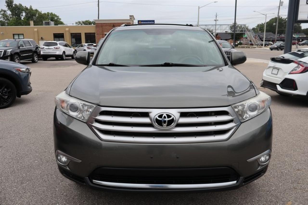 Toyota Highlander  2012