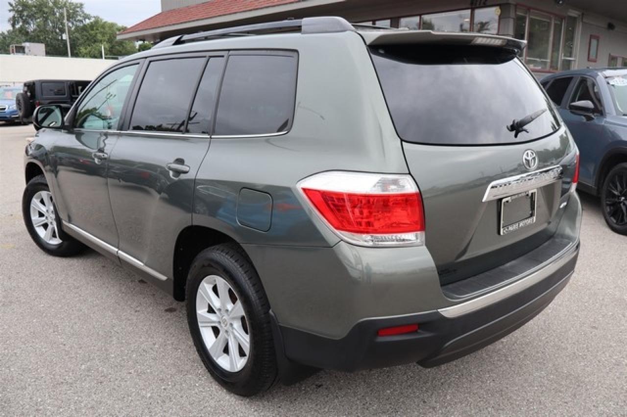 Toyota Highlander  2012
