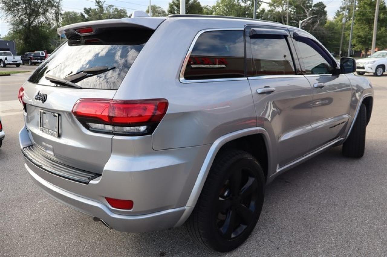 Jeep Grand Cherokee  2015