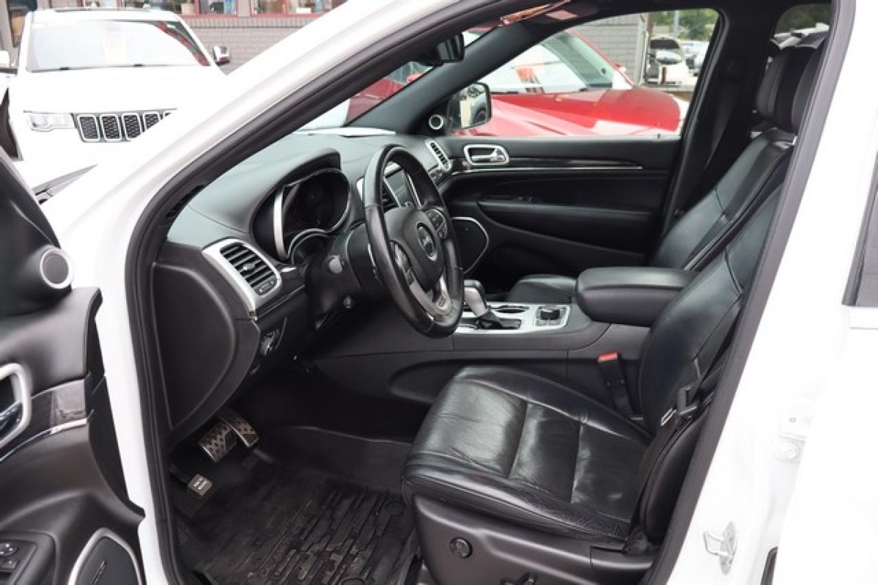 Jeep Grand Cherokee  2016