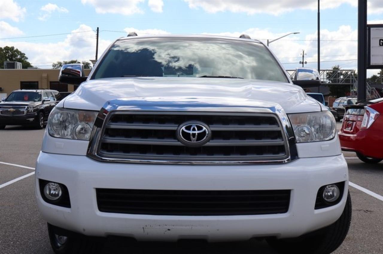 Toyota Sequoia  2014