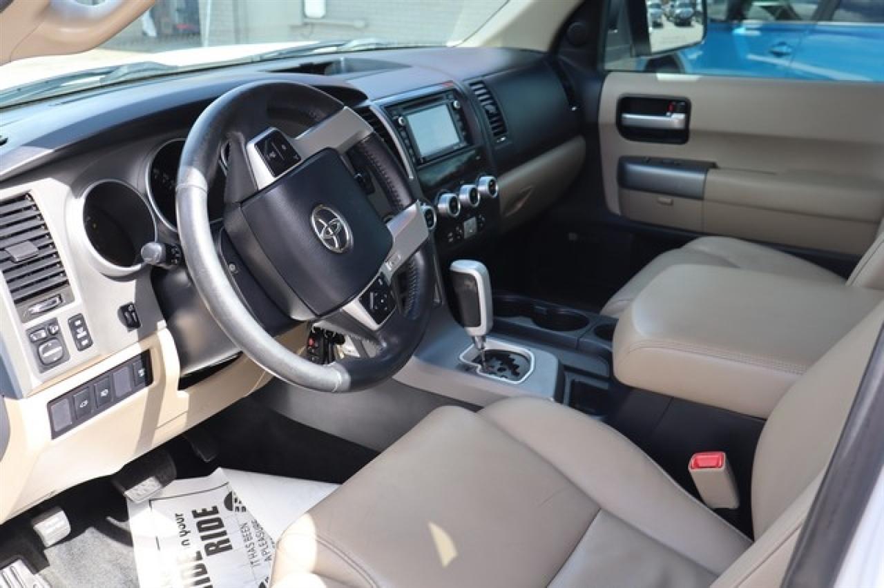 Toyota Sequoia  2014