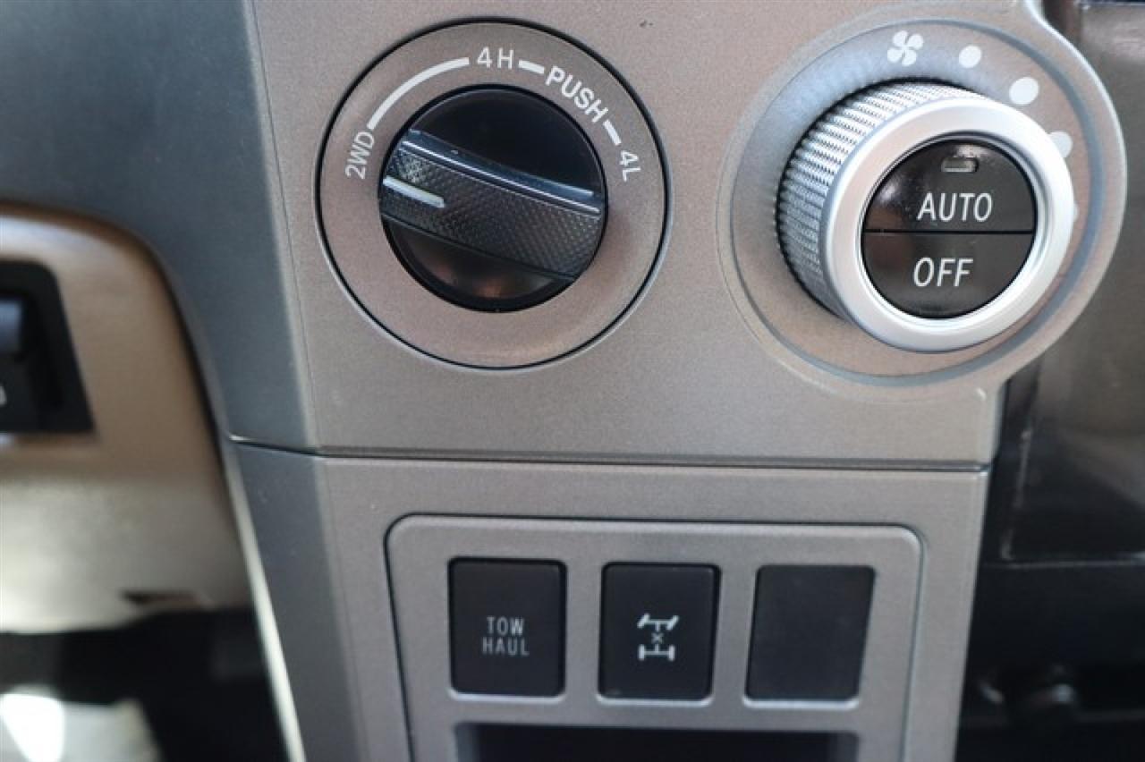 Toyota Sequoia  2014