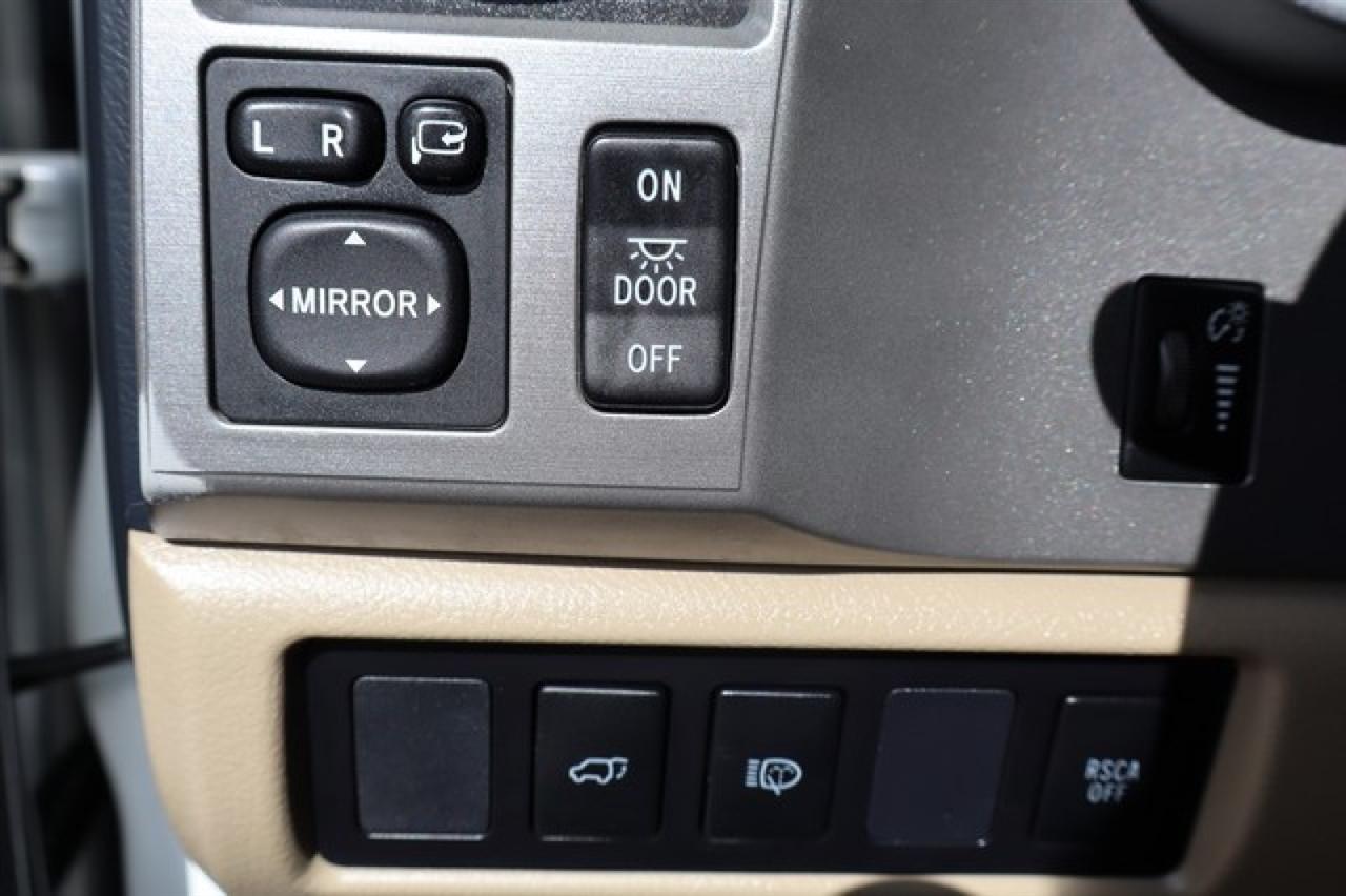 Toyota Sequoia  2014