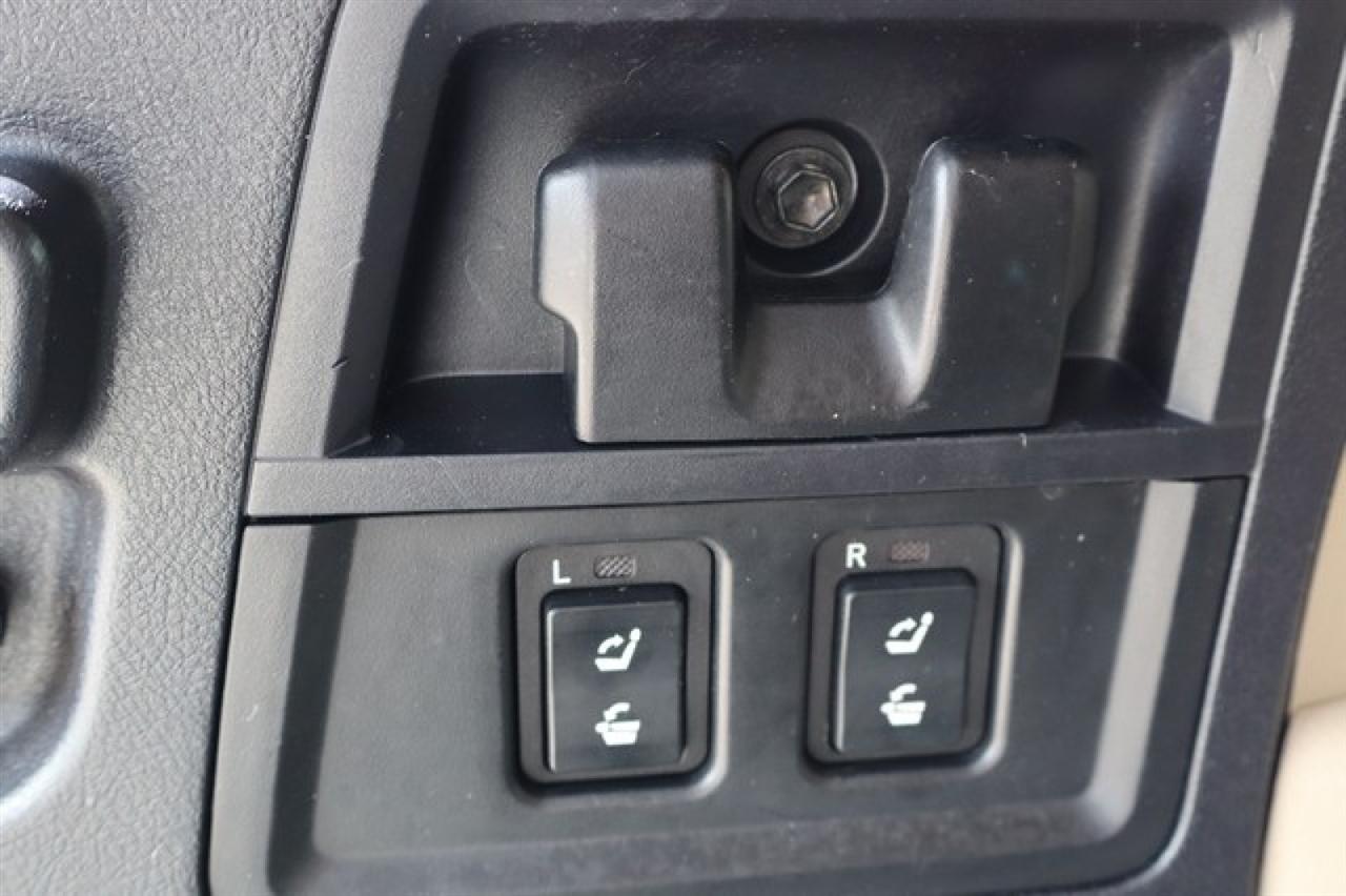 Toyota Sequoia  2014