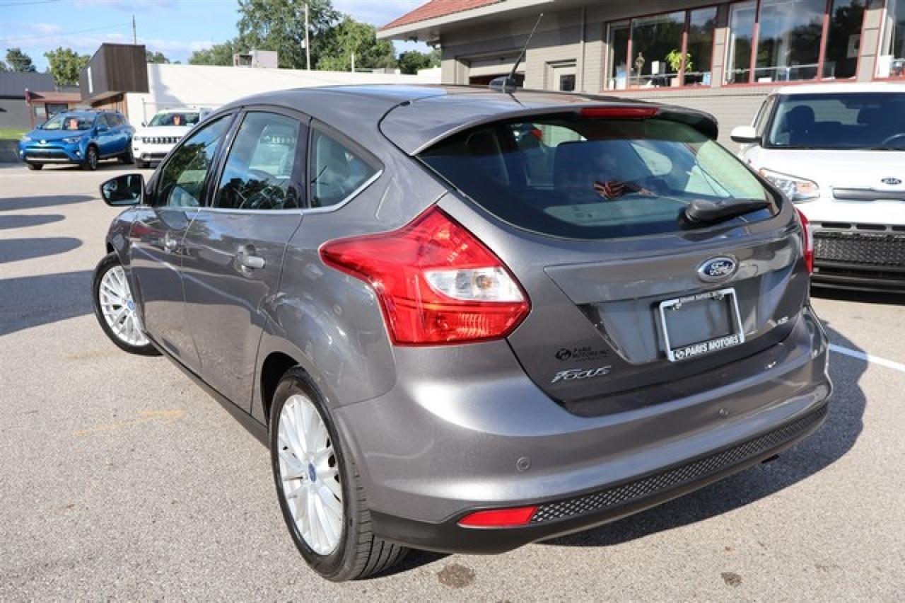 Ford Focus  2012