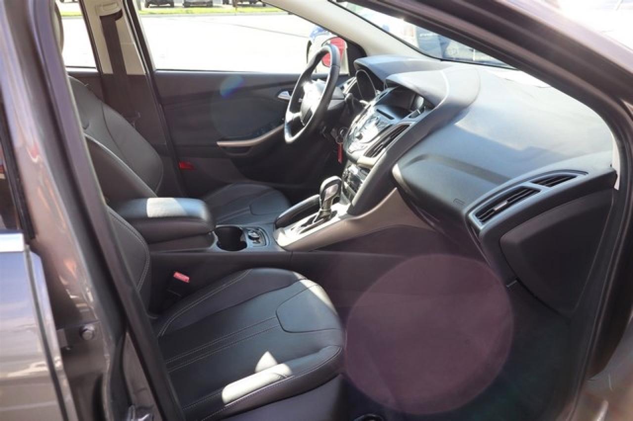 Ford Focus  2012