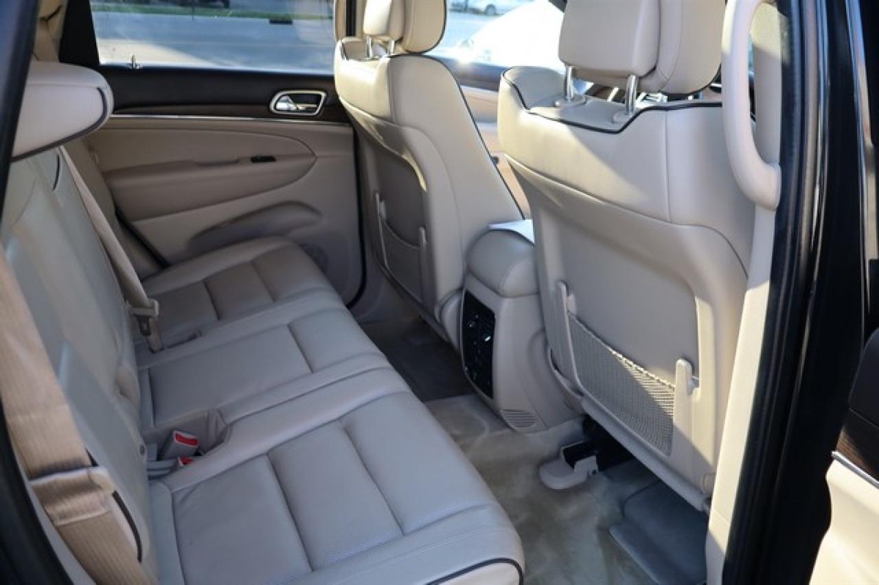 Jeep Grand Cherokee  2016