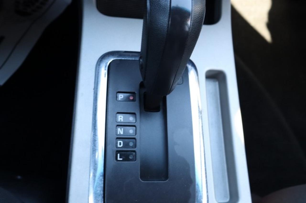 Ford Escape  2010
