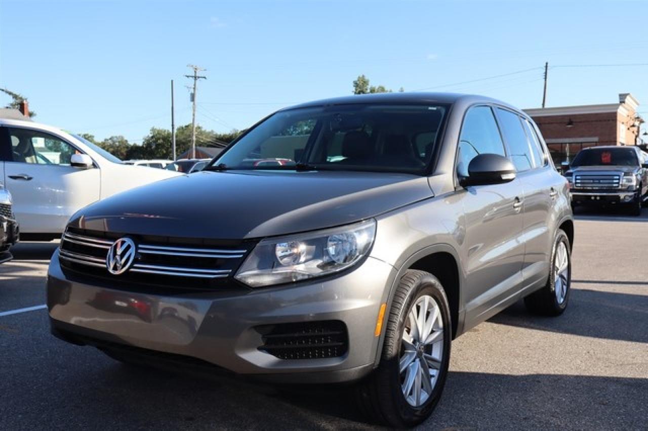 Volkswagen Tiguan  2014