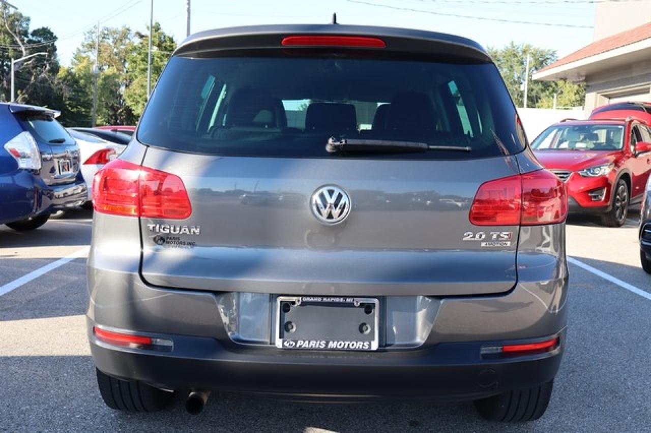 Volkswagen Tiguan  2014