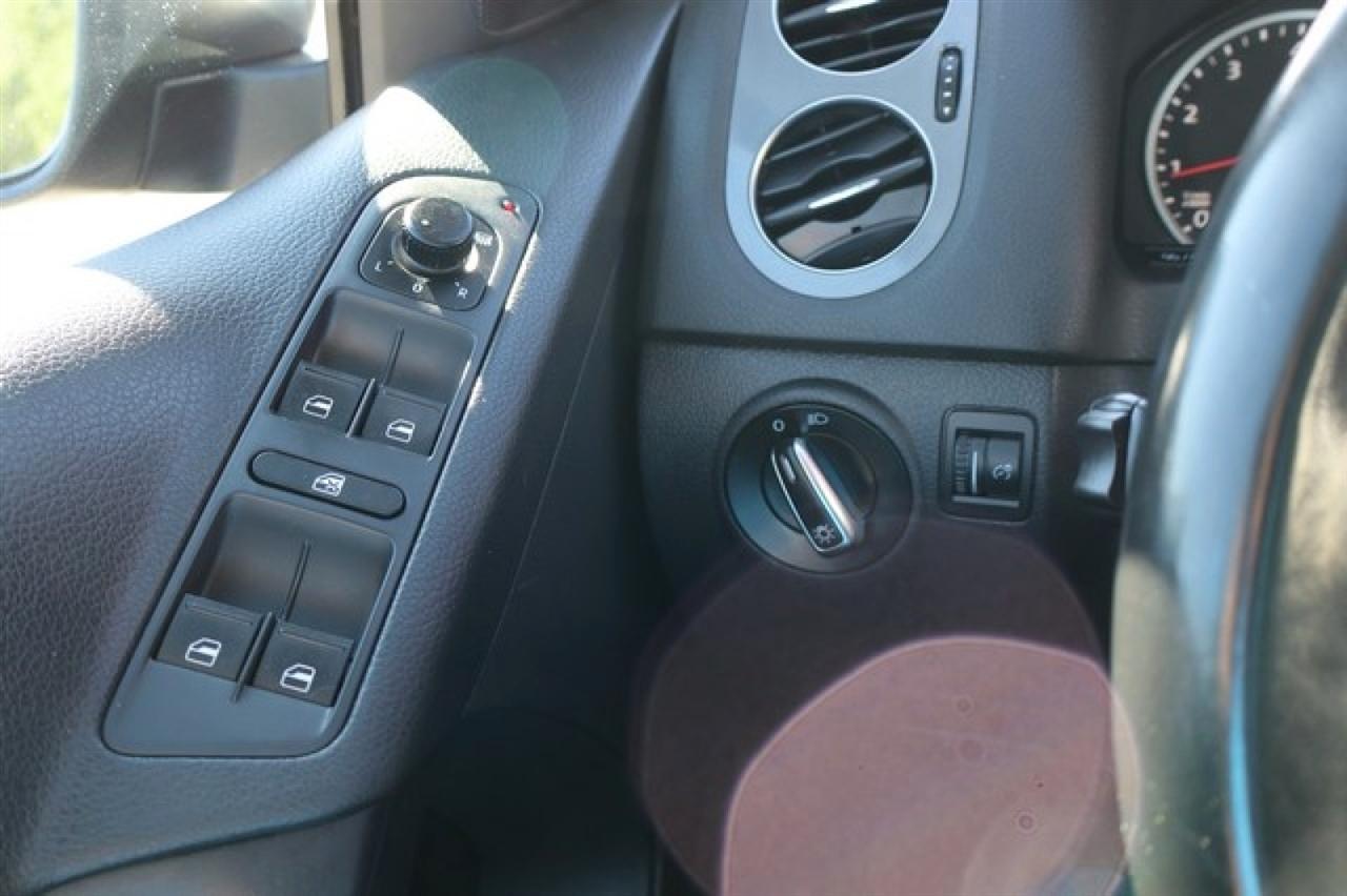 Volkswagen Tiguan  2014