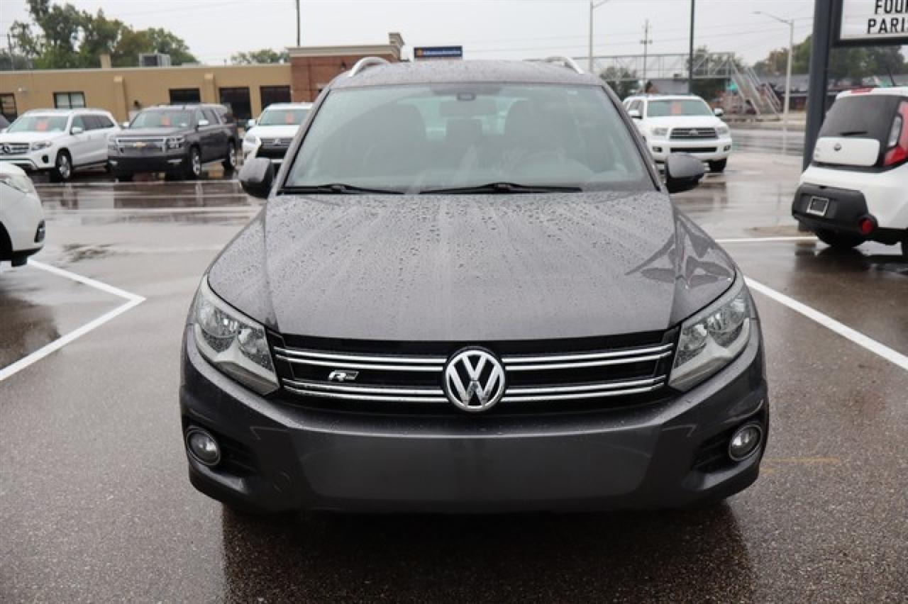 Volkswagen Tiguan  2016