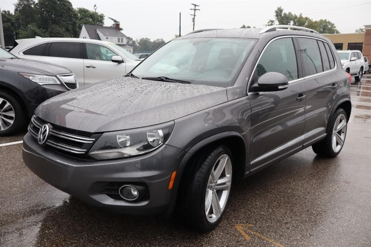 Volkswagen Tiguan  2016