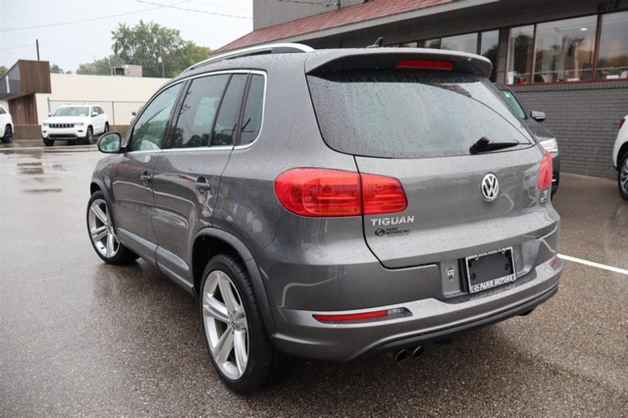 Volkswagen Tiguan  2016