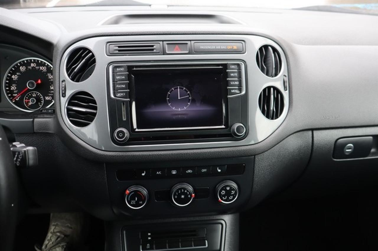 Volkswagen Tiguan  2016