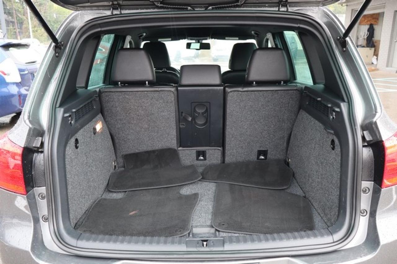 Volkswagen Tiguan  2016