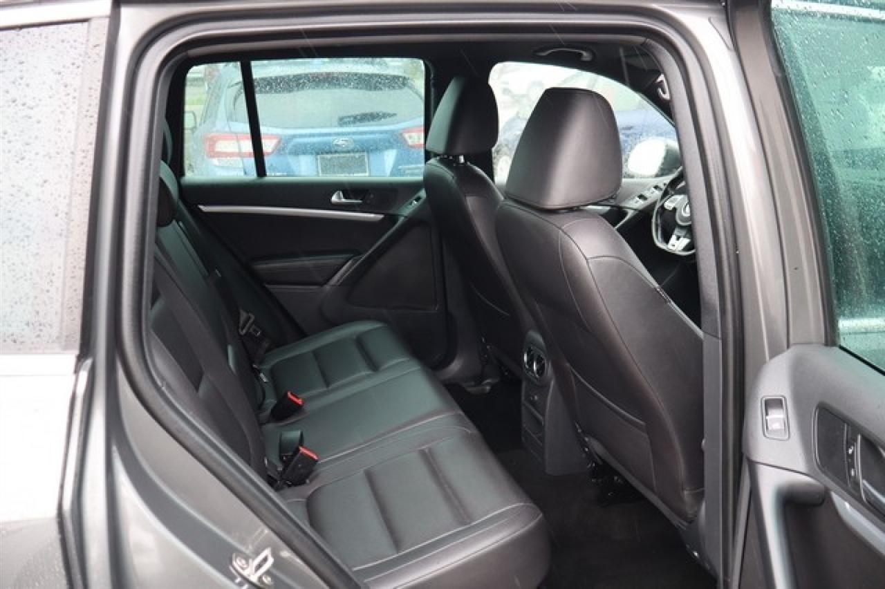 Volkswagen Tiguan  2016