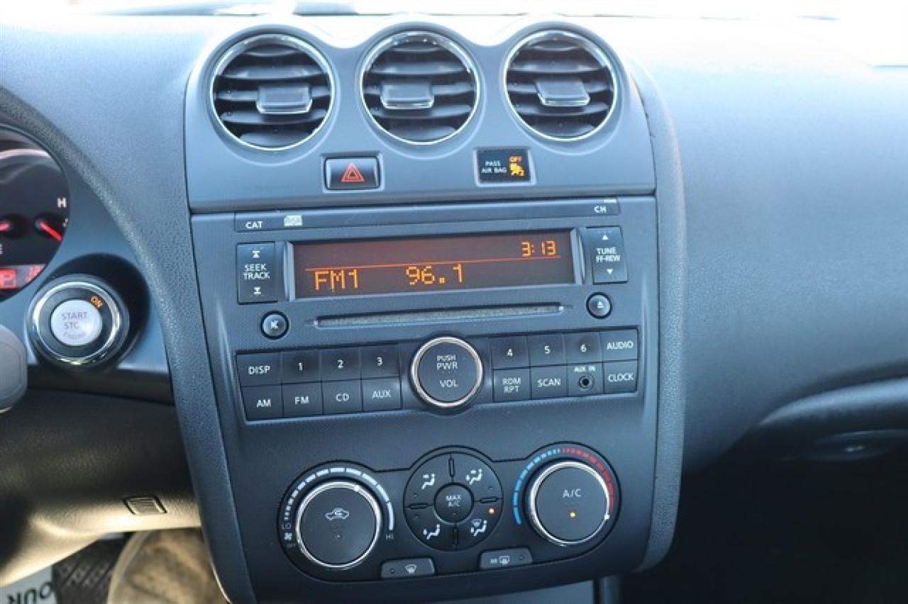 Nissan Altima  2012