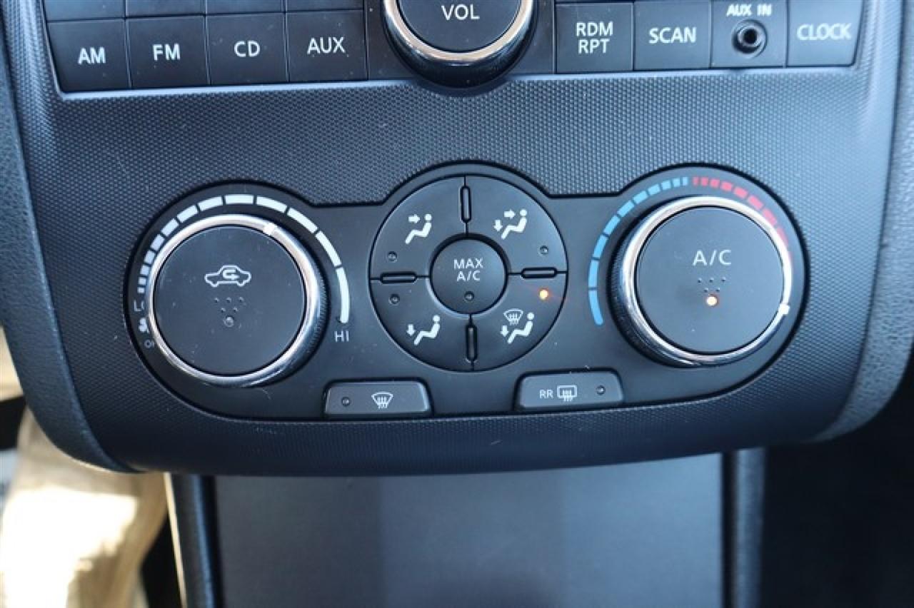 Nissan Altima  2012