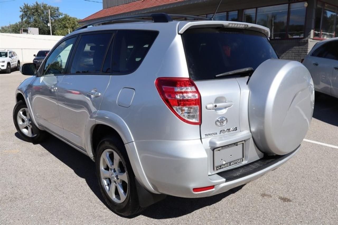 Toyota RAV4  2010