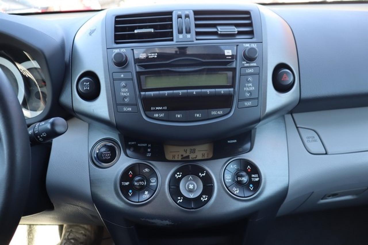 Toyota RAV4  2010