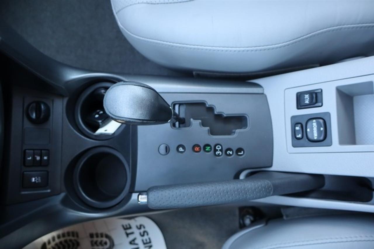 Toyota RAV4  2010