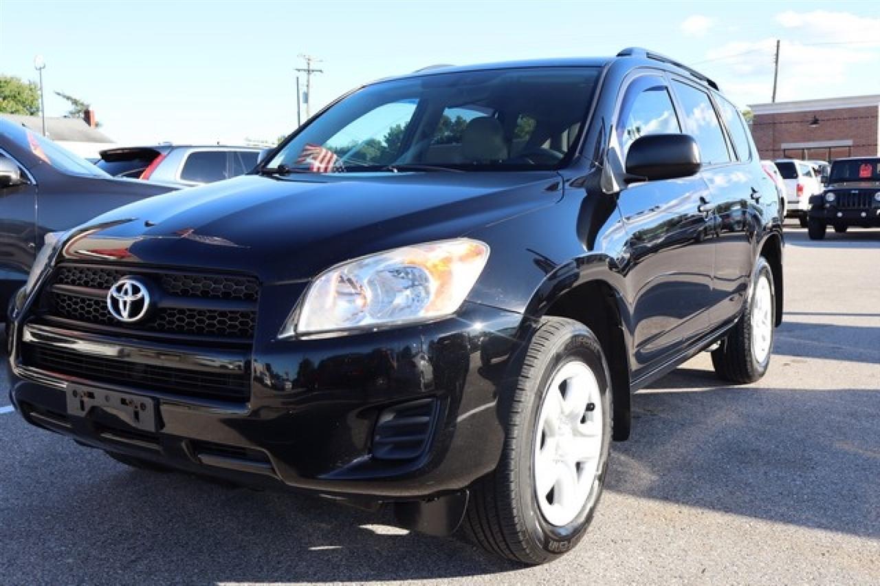 Toyota RAV4  2011
