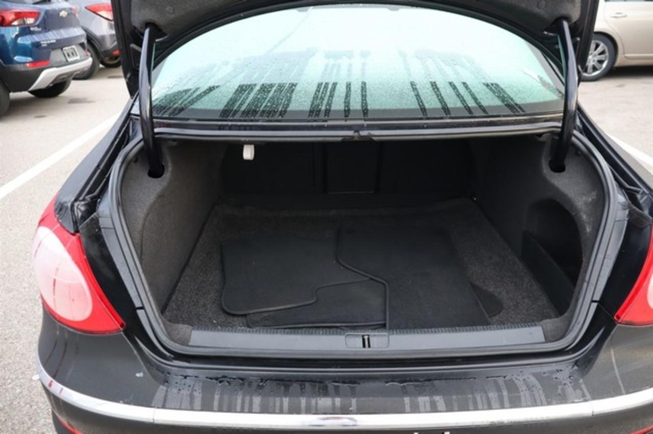 Volkswagen CC  2012