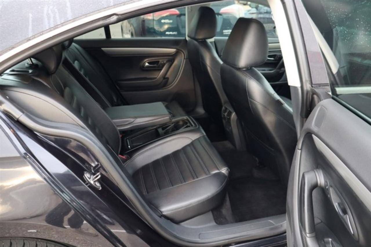 Volkswagen CC  2012