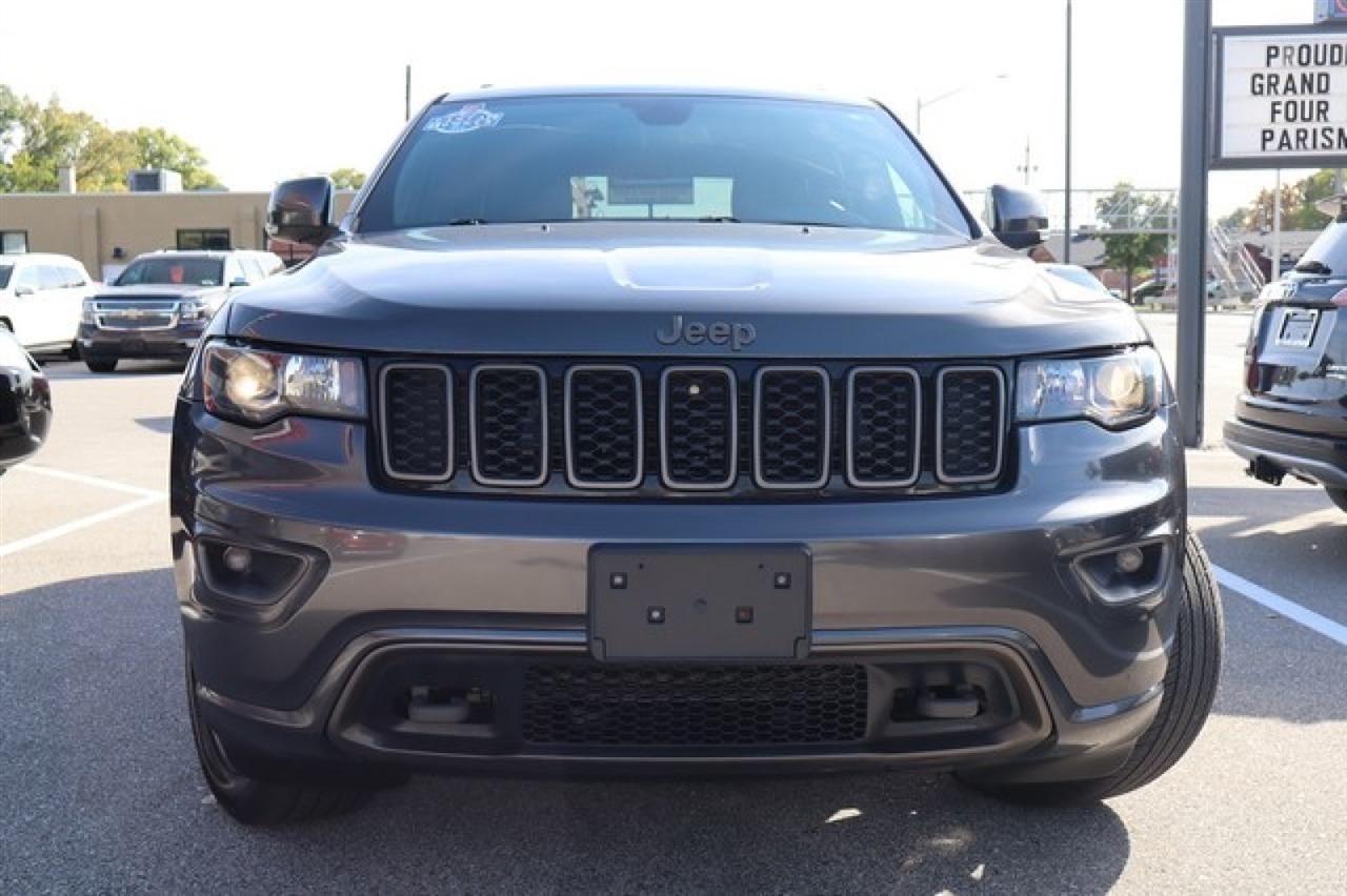 Jeep Grand Cherokee  2016