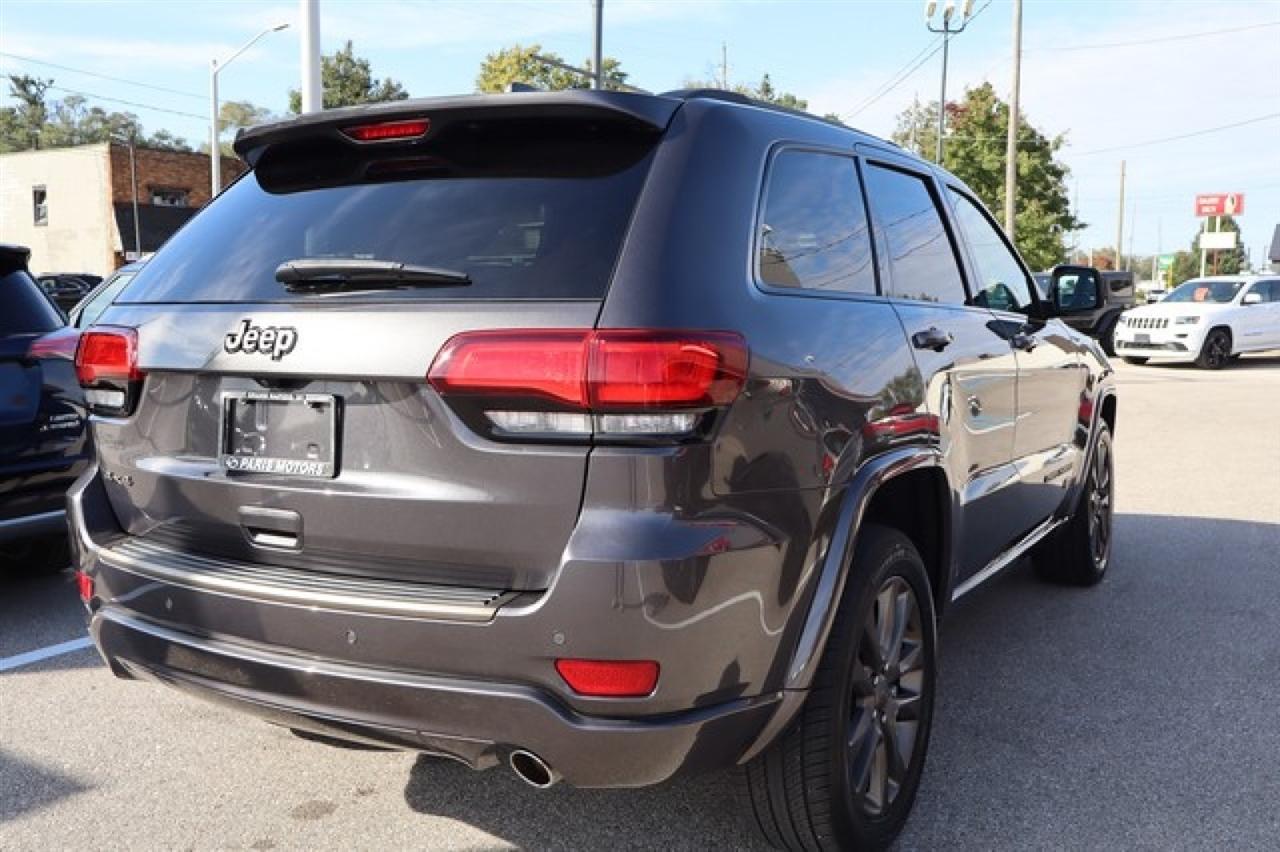 Jeep Grand Cherokee  2016