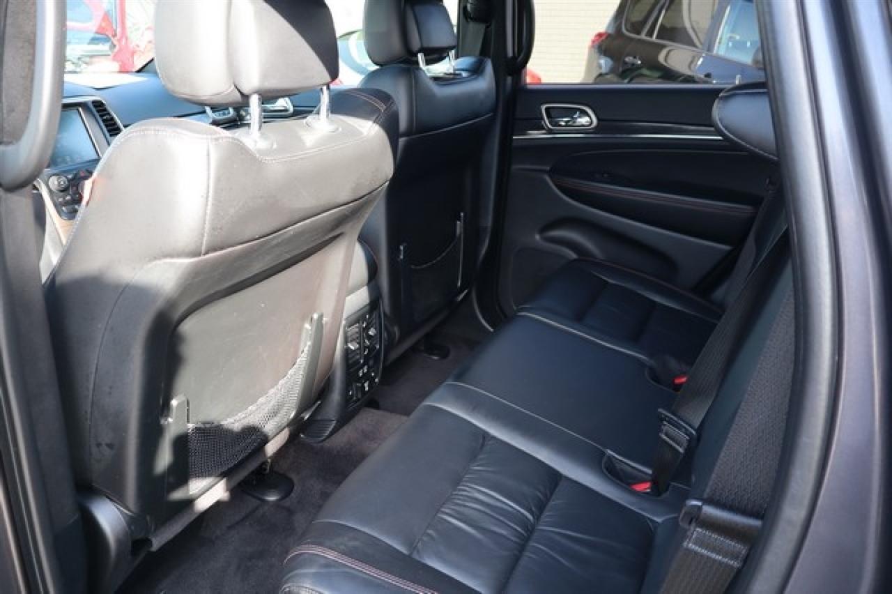 Jeep Grand Cherokee  2016