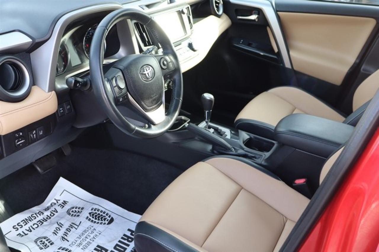 Toyota RAV4  2016