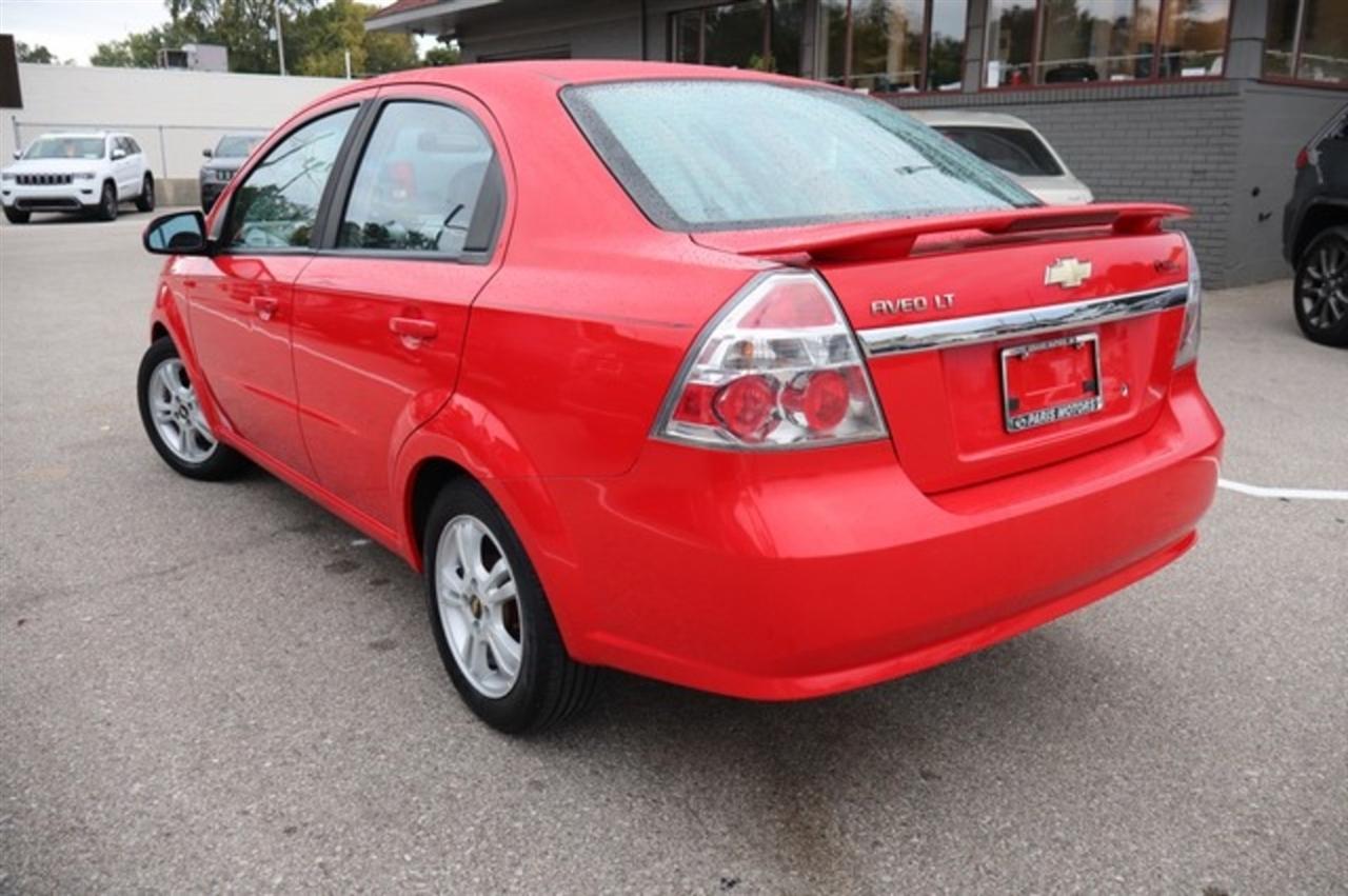 Chevrolet Aveo  2011