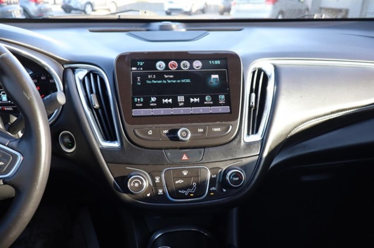 Chevrolet Malibu  2018