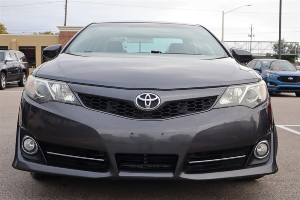 Toyota Camry  2013