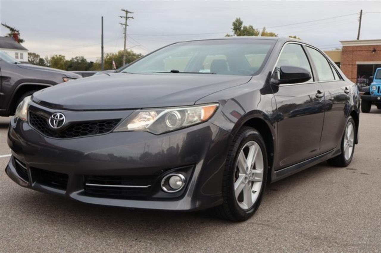 Toyota Camry  2013