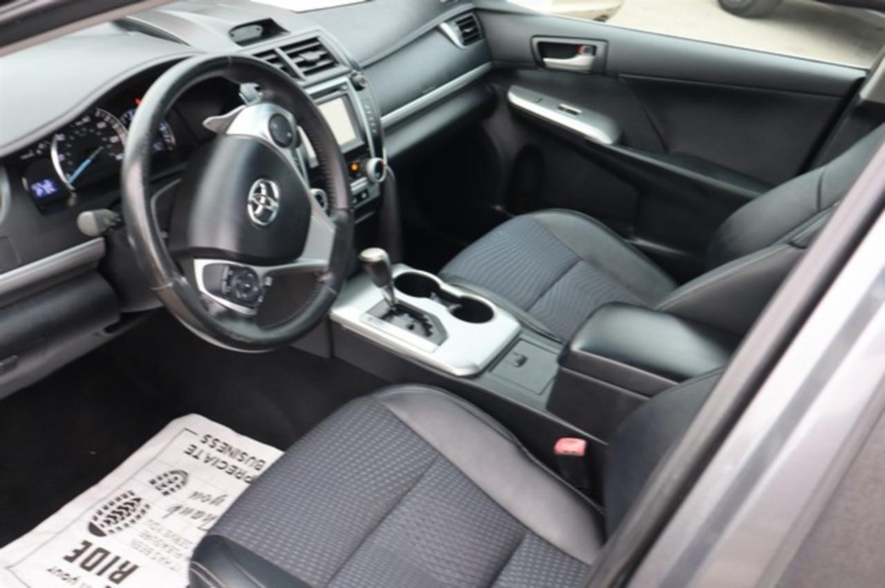 Toyota Camry  2013