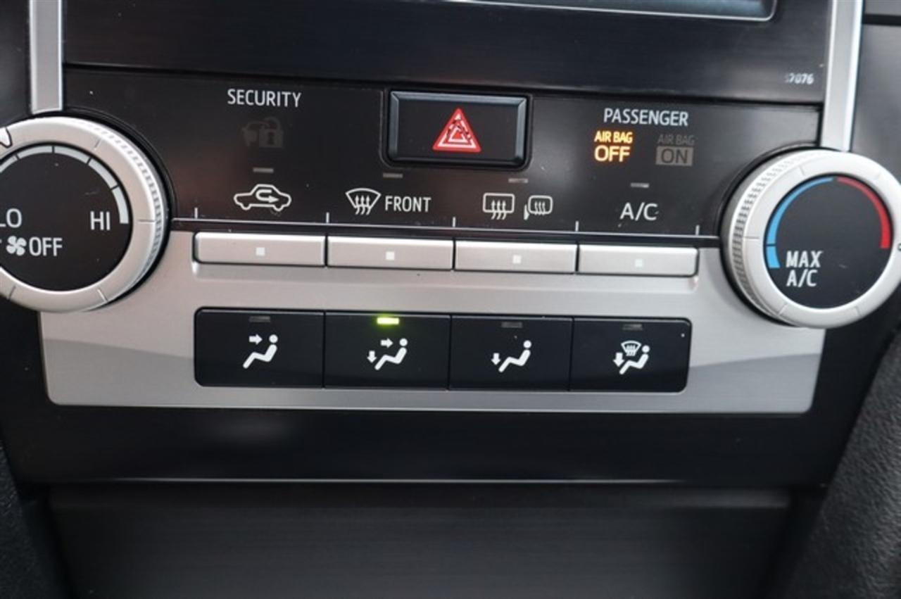 Toyota Camry  2013