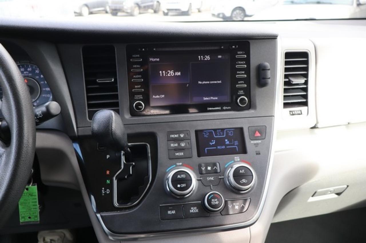 Toyota Sienna  2019
