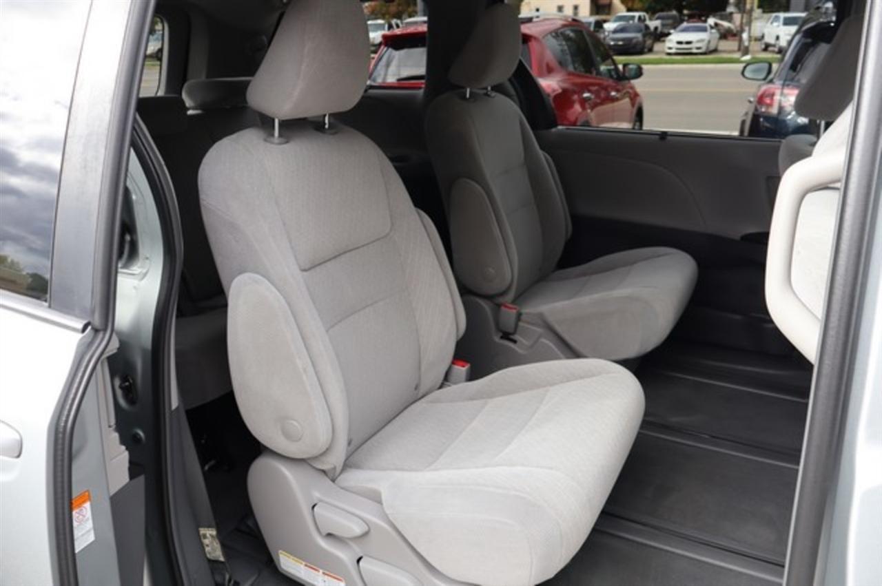Toyota Sienna  2019