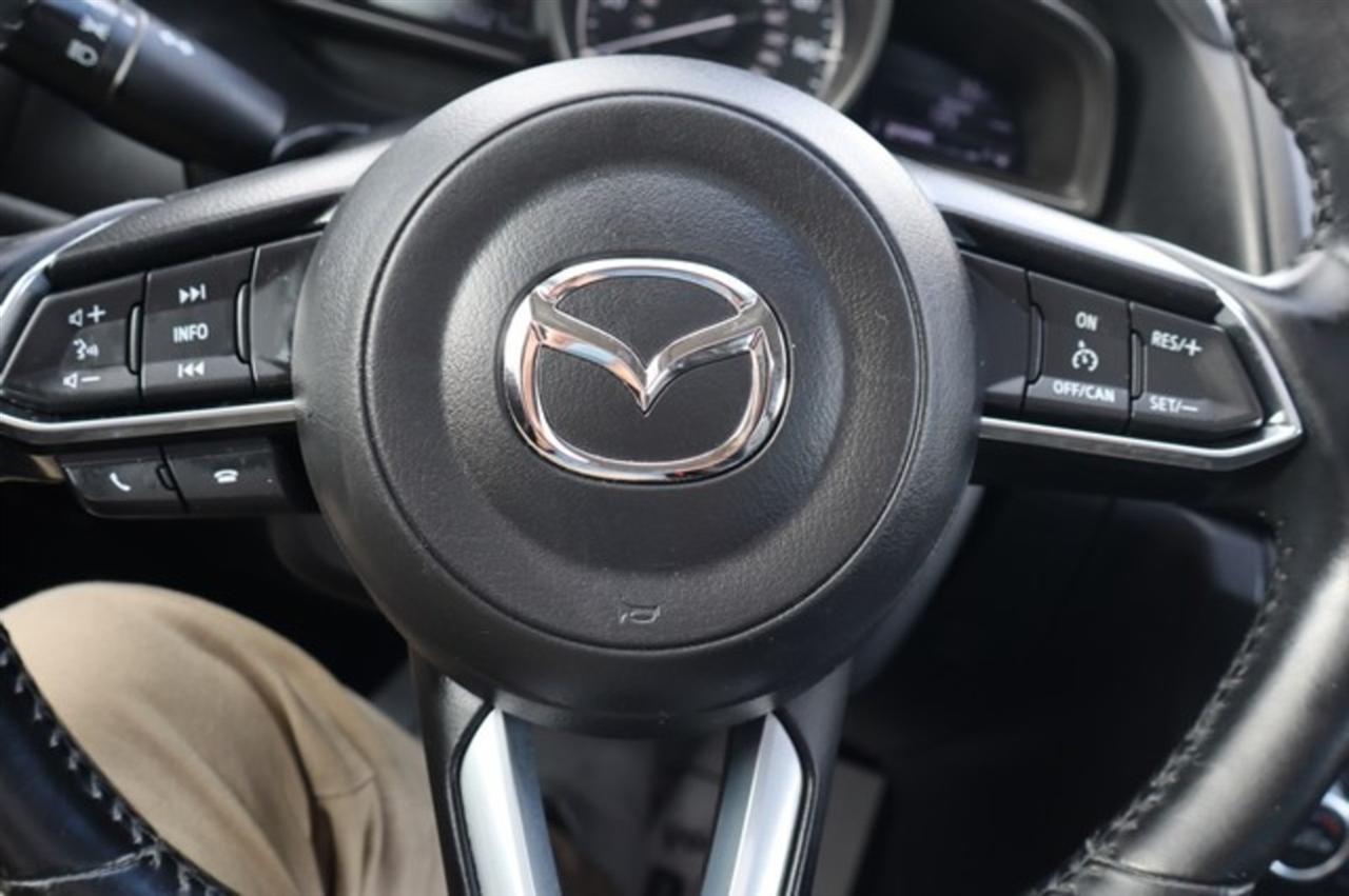 Mazda MAZDA3  2018